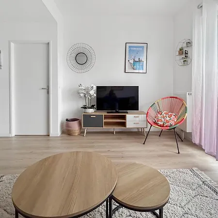 아파트 Cosy Avec Grande Terrasse